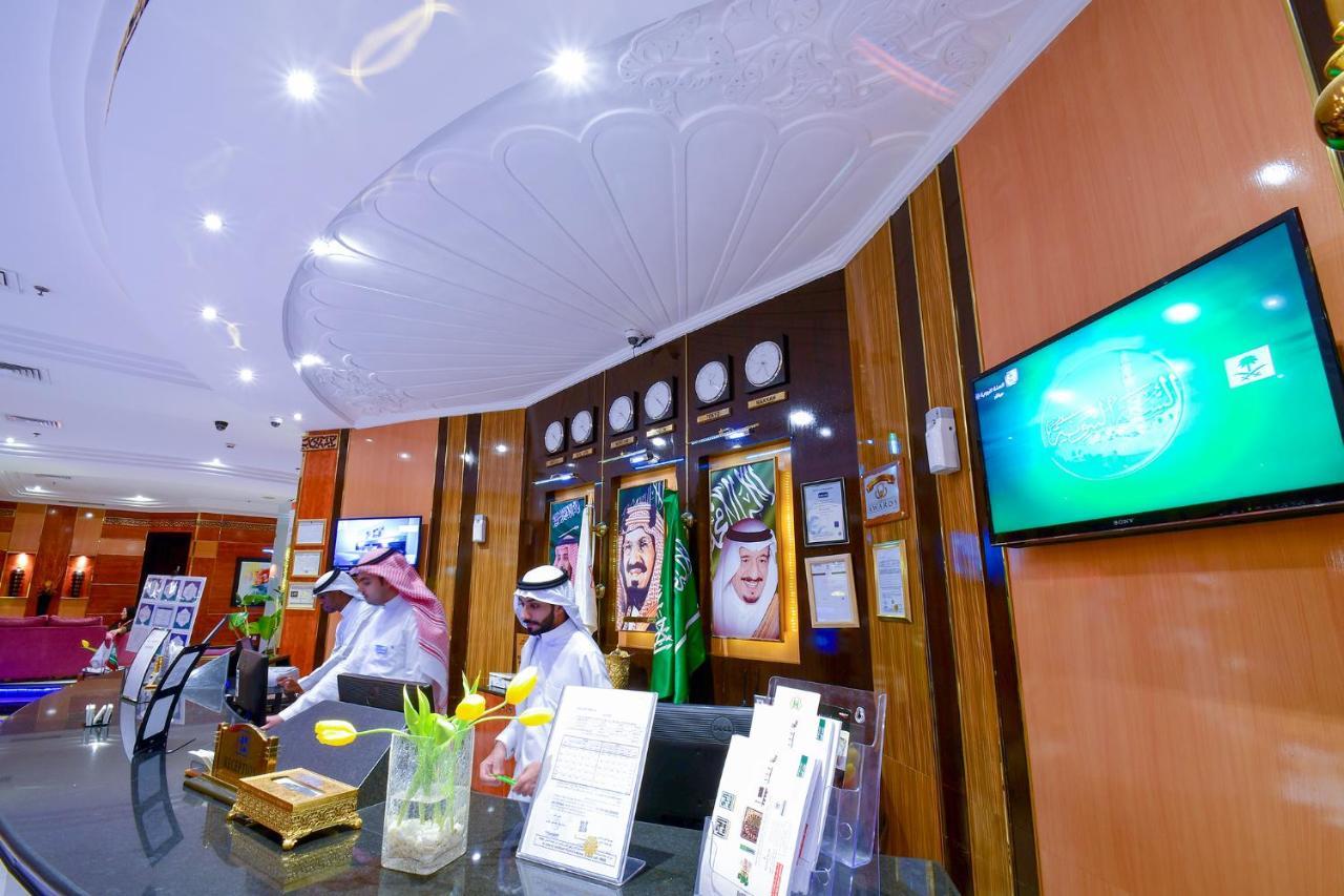 Golden Tulip Al Shakreen Medina Exterior foto